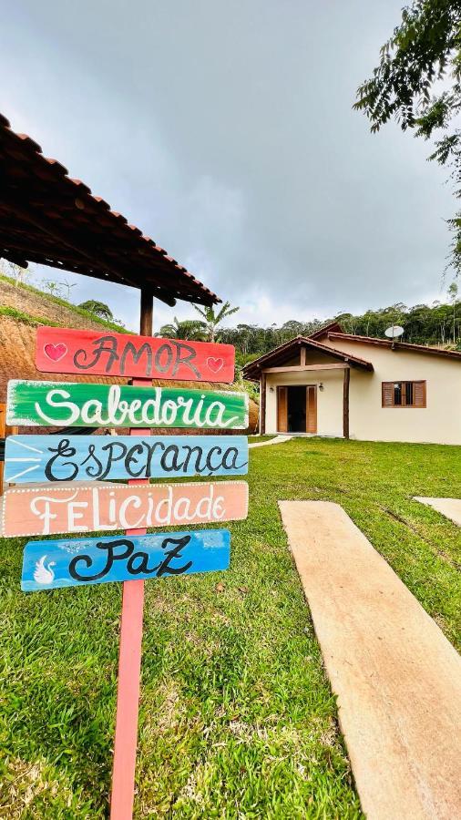 Casa Sabia No Sitio Falk No Coracao Do Circuito Caravaggio Villa Santa Teresa  Dış mekan fotoğraf